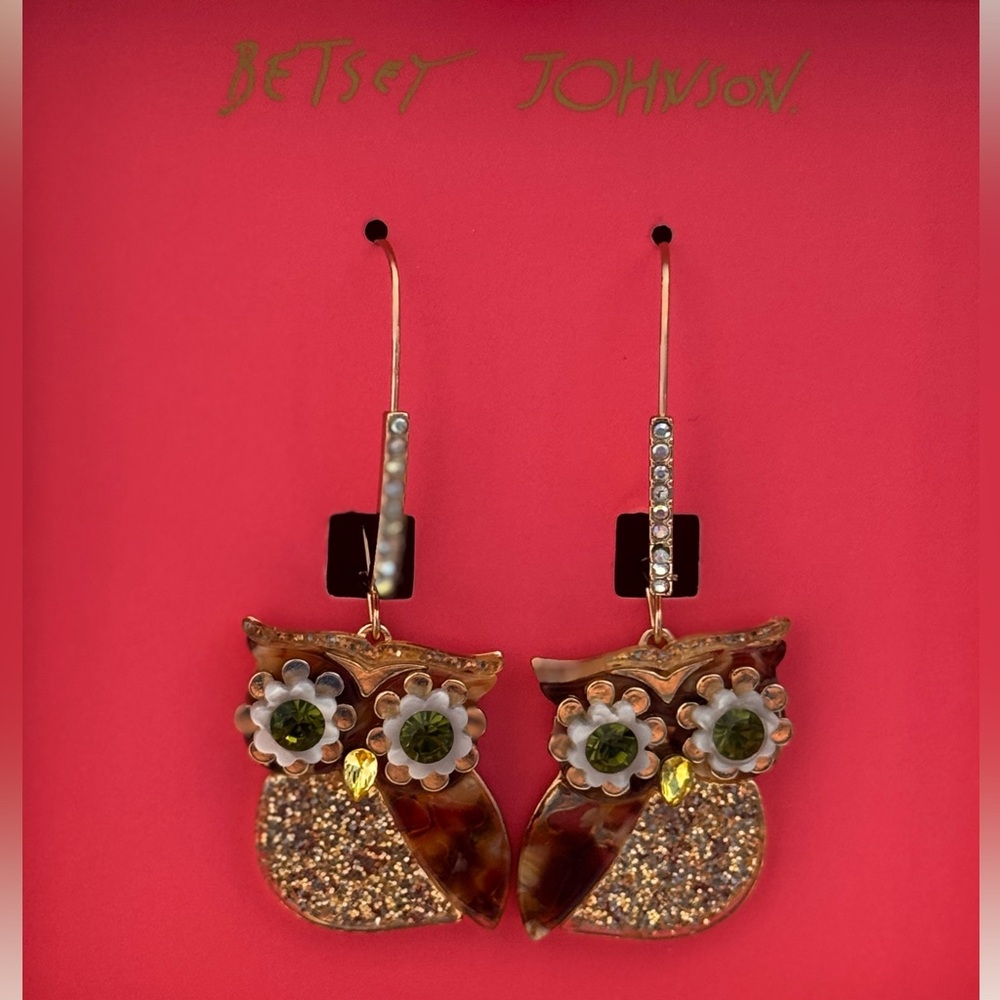 NIB Betsey Johnson Glitter Green Eyed Owl 🦉Gold Shepherd Hook Earrings